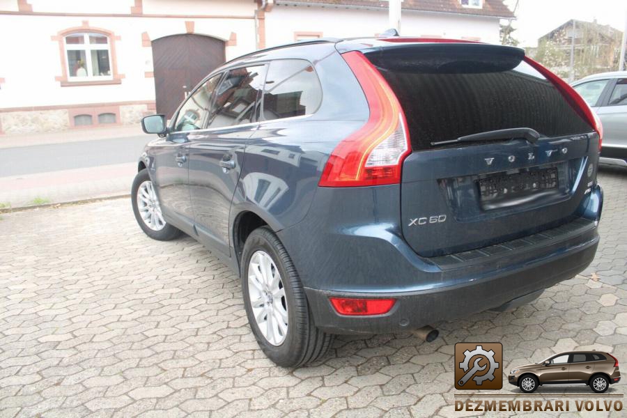 Aripa spate volvo xc 60 2013