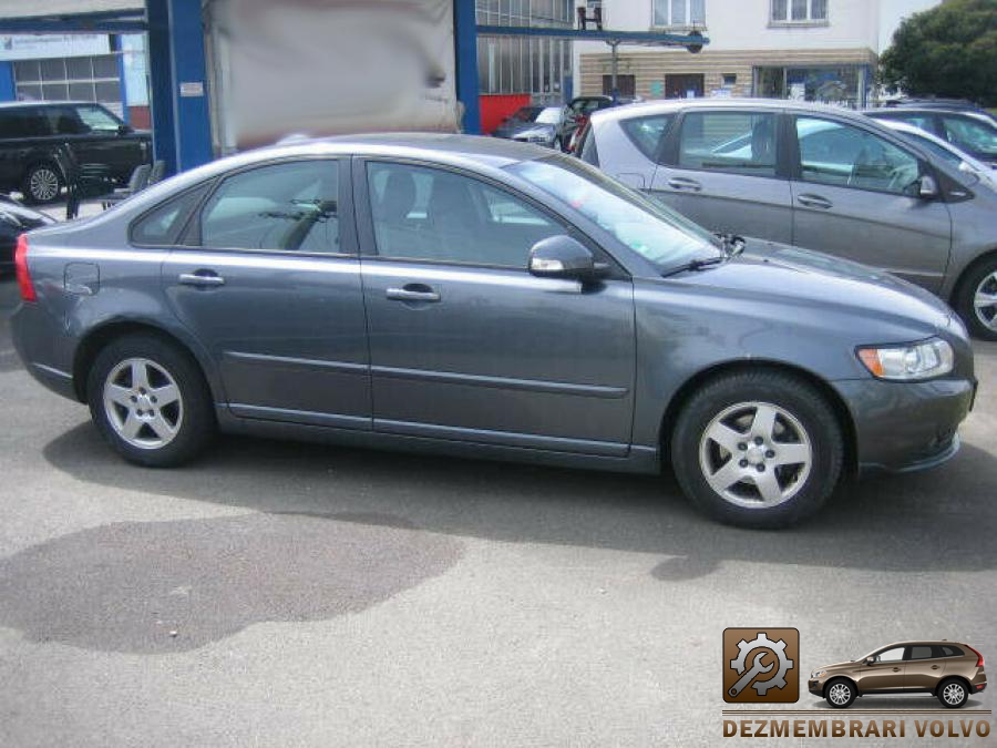 Baie ulei volvo s40 2010