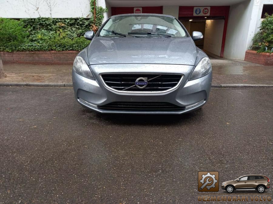 Baie ulei volvo v40 2009