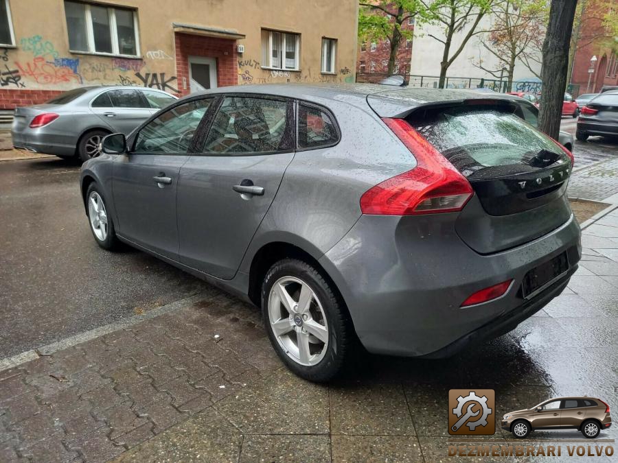 Bara spate volvo v40 2008