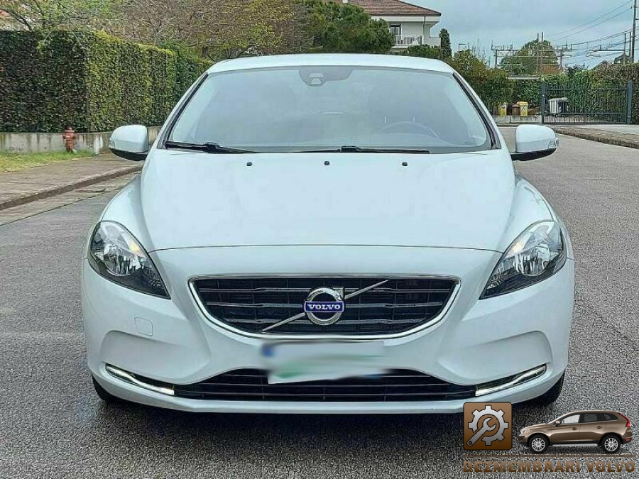 Proiectoare ceata volvo v40 2009