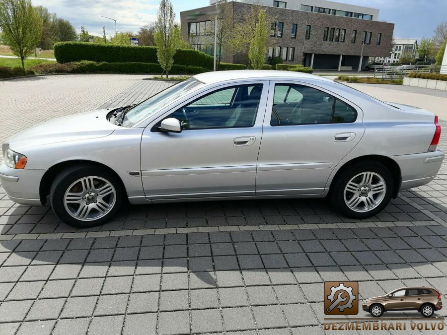 Tager volvo s60 2005